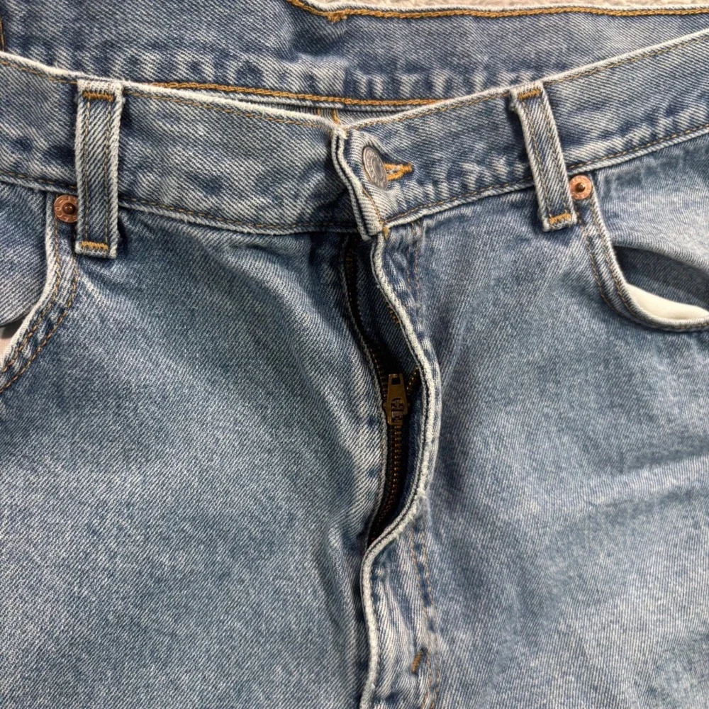 Vintage Y2K Levi's 550 Jeans Men 40x30 Light Wash‎ Relaxed Fit Tapered Denim